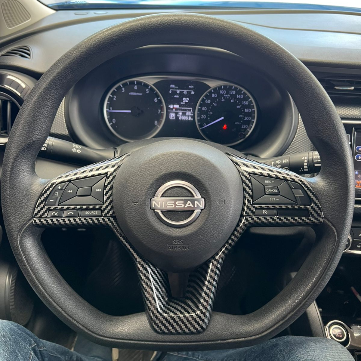 Embellecedor Volante Nissan Versa Kicks March 2021-2025 - Imagen 3