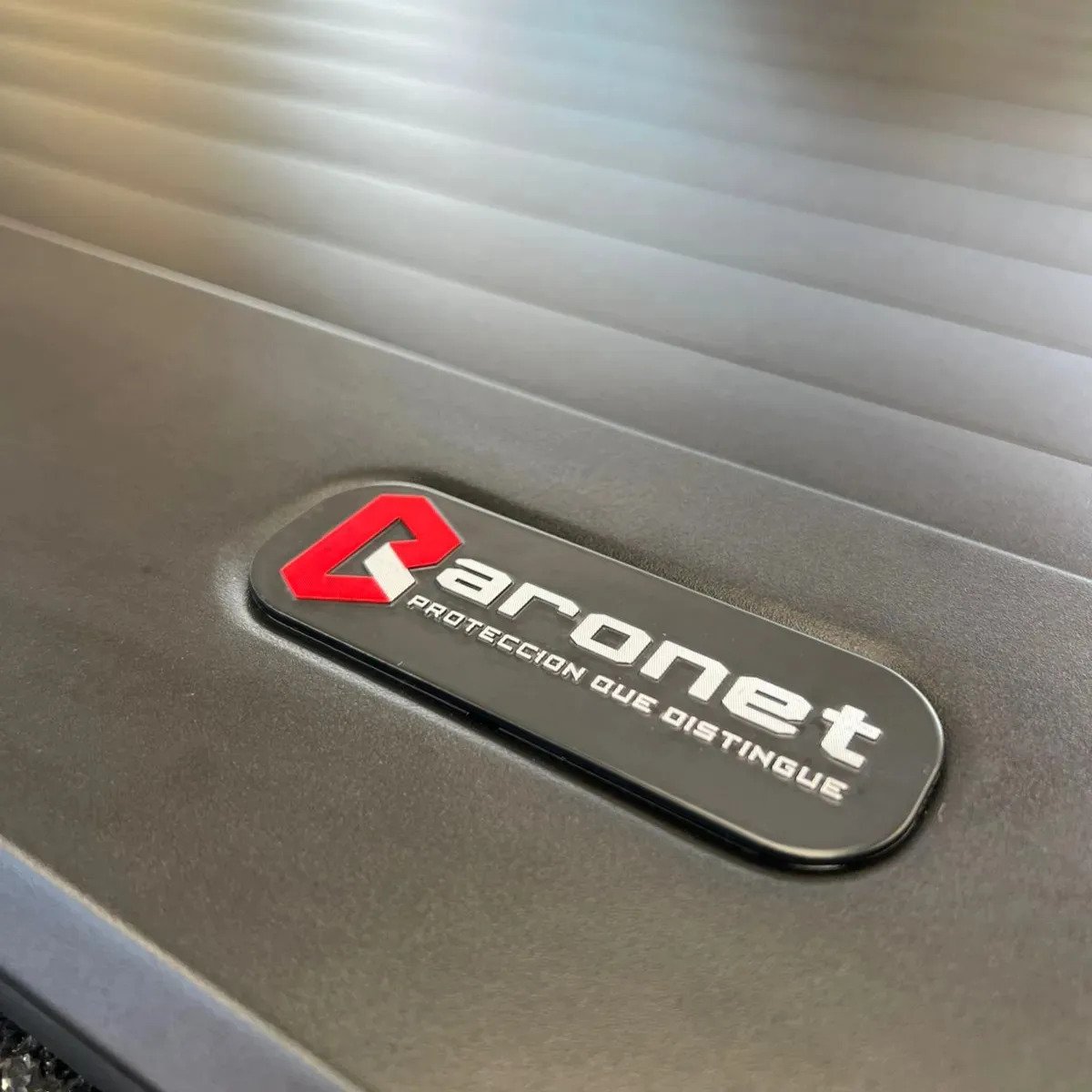 Tapa Batea Electrica Baronet Para Ram 1200 2024-2026 Limited - Imagen 3