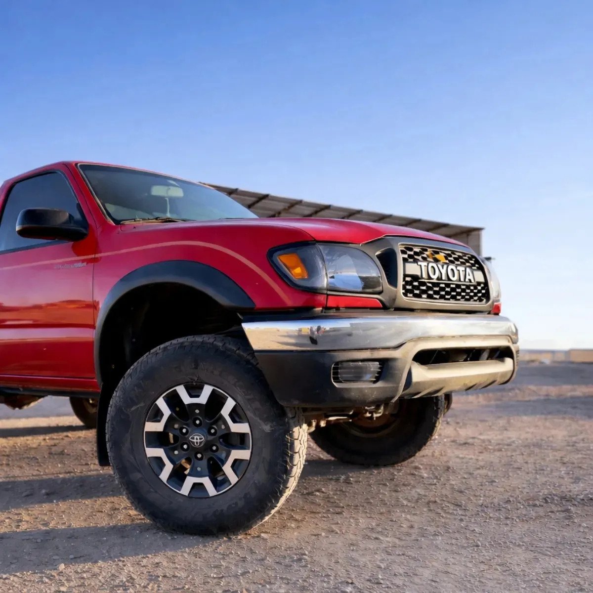 Parrilla Toyota Tacoma 2001-2004 Letras Led Ámbar Negro Mate - Imagen 2