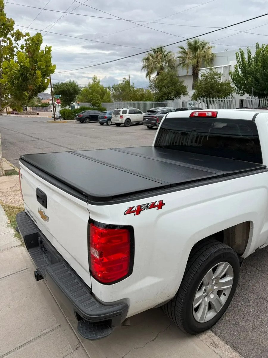 Tapa Batea Trifold Silverado/cheyenne 4 Puertas 2019-2026 - Imagen 8