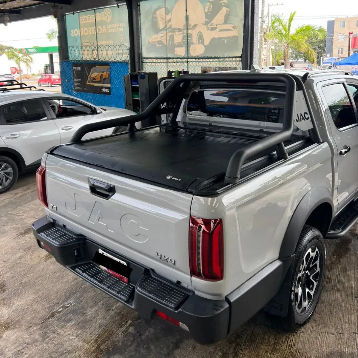 Tapa Batea Corrediza Retráctil Para Jac Frison T9 2024-2025 - Imagen 3