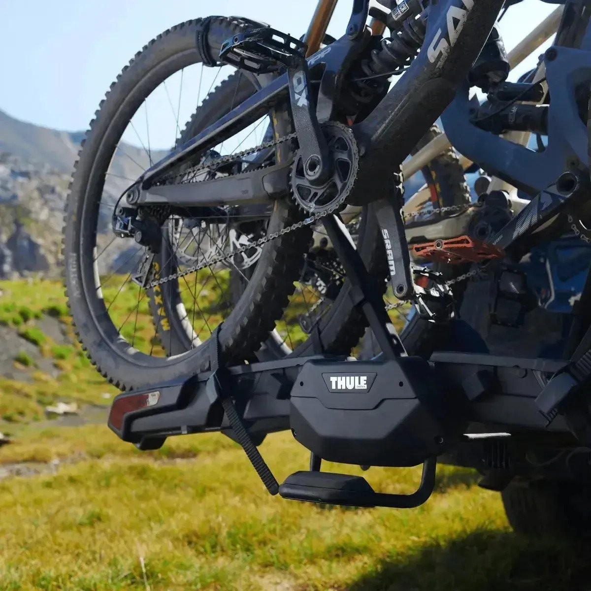 Portabicicletas De Tiron Con Luces Thule Epos (2 Bicicletas) Negro - Imagen 11