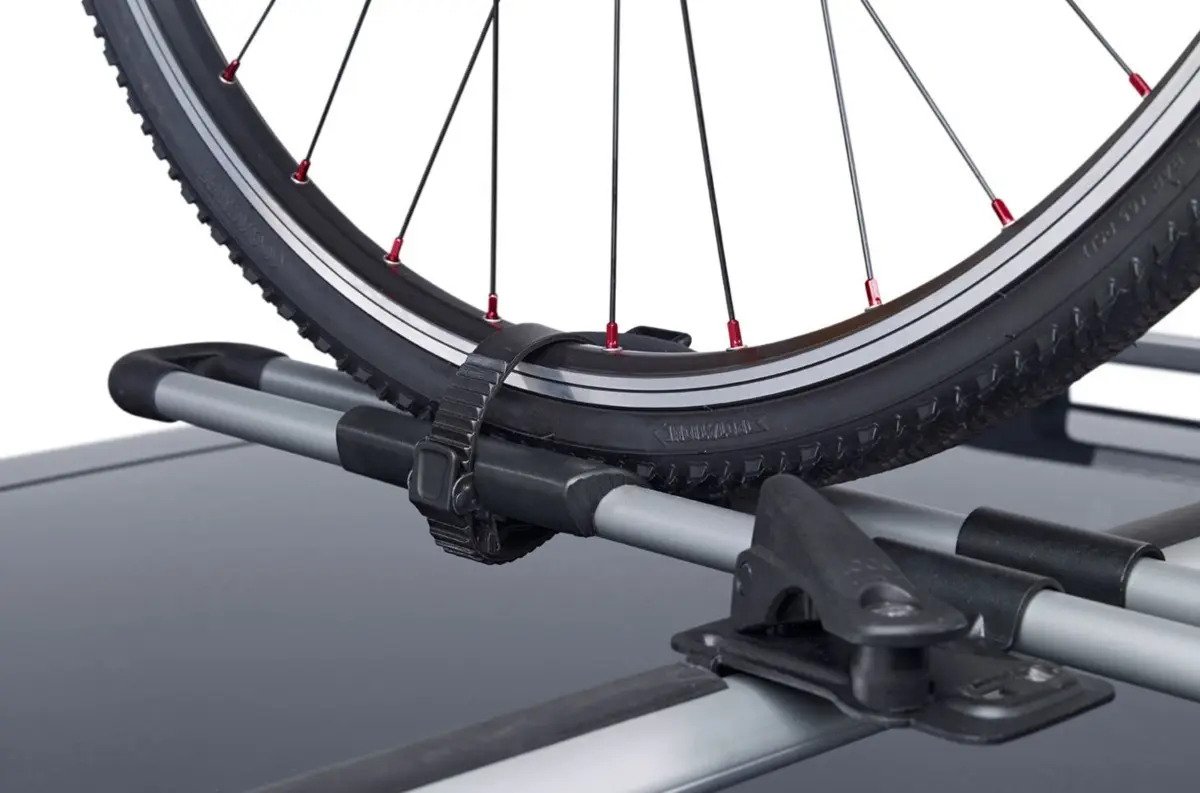 Portabicicletas Thule Free Ride 1 Bicicleta Universal Color Plateado - Imagen 4