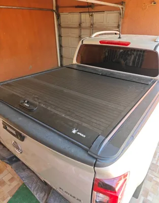 Tapa Retráctil en Frontier NP300